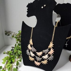 Sophia & Kate Statement Bib Flower Necklace